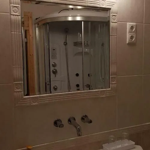 Mimi * 巴拉顿诺尔马迪